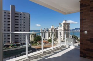 Apartamento Para Alugar com 3 quartos 3 suítes no bairro Centro em Itapema