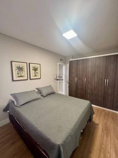 Apartamento Para Alugar com 3 quartos 3 suítes no bairro Centro em Itapema