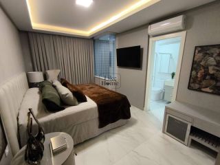Apartamento Para Alugar com 4 quartos 4 suítes no bairro Meia Praia em Itapema