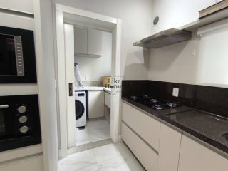 Apartamento Para Alugar com 4 quartos 4 suítes no bairro Meia Praia em Itapema