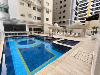 Apartamento Para Alugar com 4 quartos 4 suítes no bairro Meia Praia em Itapema