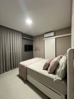 Apartamento Para Vender com 3 quartos 3 suítes no bairro Meia Praia em Itapema