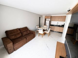 Apartamento Para Alugar com 2 quartos 1 suítes no bairro Morretes em Itapema