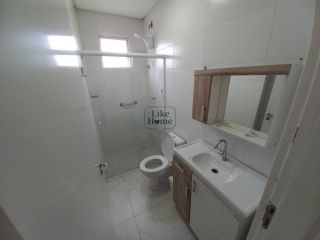 Apartamento Para Alugar com 2 quartos no bairro Morretes em Itapema
