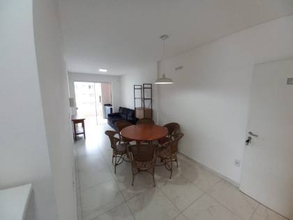 Apartamento Para Alugar com 2 quartos no bairro Morretes em Itapema