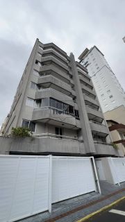 Apartamento Para Vender com 1 quartos 1 suítes no bairro Meia Praia em Itapema