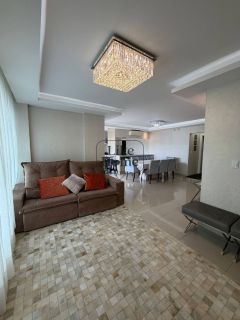 Apartamento Para Alugar com 3 quartos 3 suítes no bairro Meia Praia em Itapema