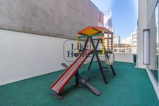 Apartamento Para Alugar com 3 quartos 3 suítes no bairro Meia Praia em Itapema