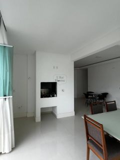 Apartamento Para Vender com 3 quartos 3 suítes no bairro Centro em Itapema