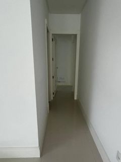 Apartamento Para Vender com 3 quartos 3 suítes no bairro Centro em Itapema