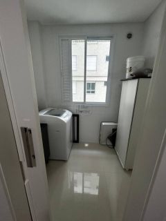 Apartamento Para Vender com 3 quartos 3 suítes no bairro Centro em Itapema