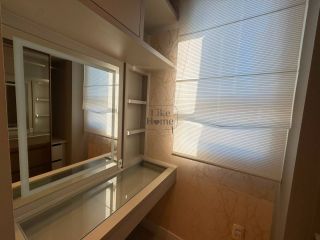 Apartamento Para Alugar com 4 quartos 4 suítes no bairro Meia Praia em Itapema