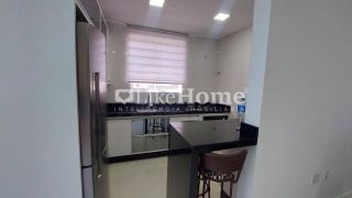 Apartamento Para Alugar com 3 quartos 3 suítes no bairro Meia Praia em Itapema