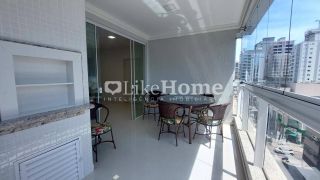 Apartamento Para Alugar com 3 quartos 3 suítes no bairro Meia Praia em Itapema