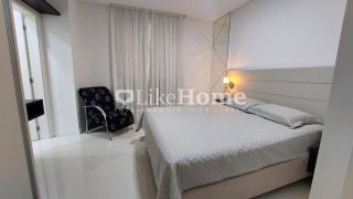 Apartamento Para Alugar com 3 quartos 3 suítes no bairro Meia Praia em Itapema