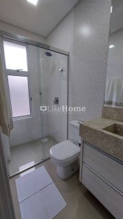 Apartamento Para Alugar com 3 quartos 3 suítes no bairro Meia Praia em Itapema