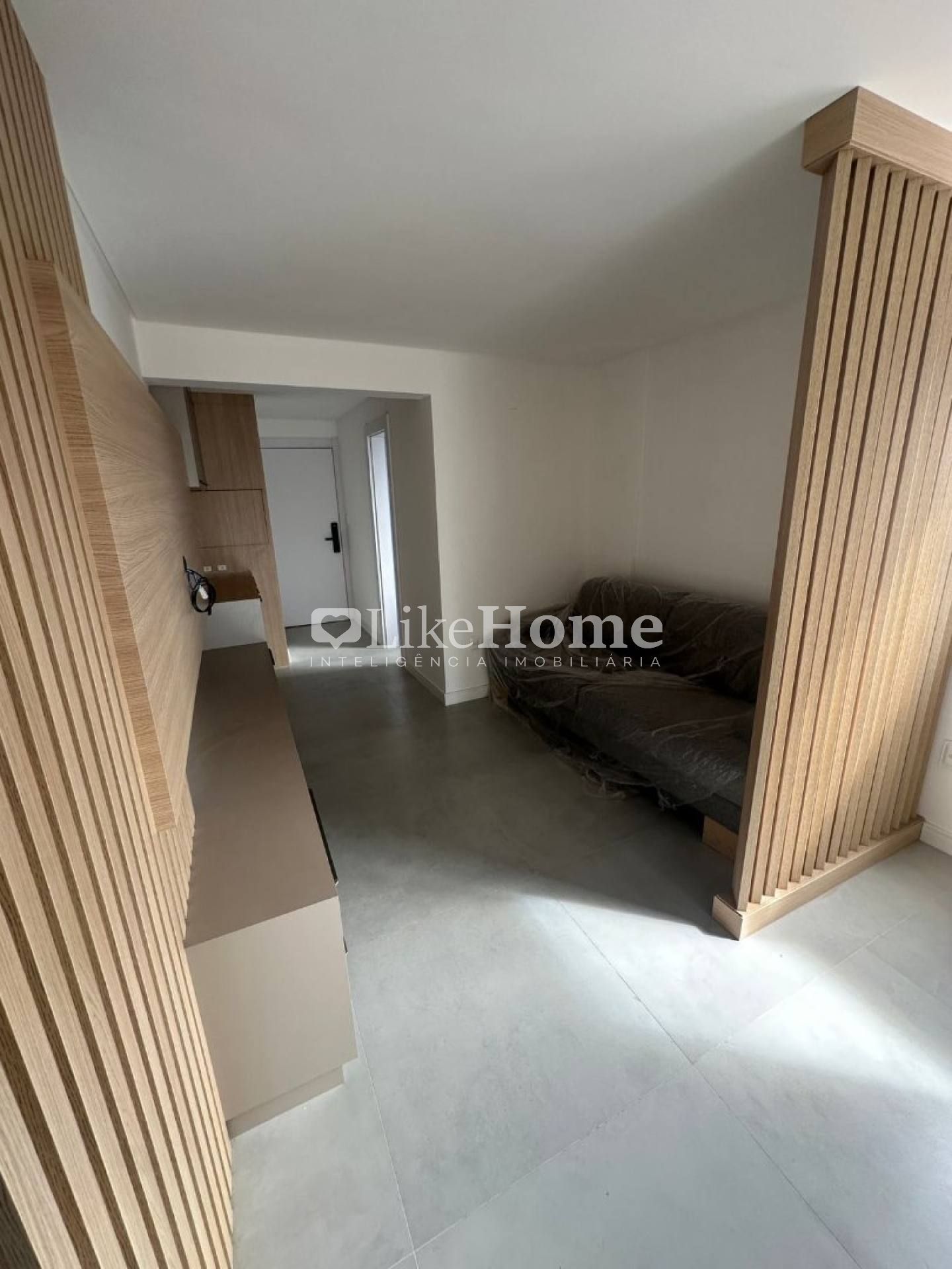 Apartamento Para Vender com 2 quartos 2 suítes no bairro Balneário Perequê em Porto Belo