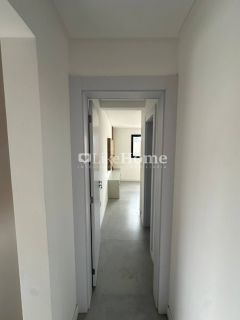 Apartamento Para Vender com 2 quartos 2 suítes no bairro Balneário Perequê em Porto Belo