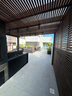 Apartamento Para Vender com 2 quartos 2 suítes no bairro Balneário Perequê em Porto Belo