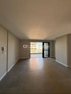 Apartamento Para Vender com 3 quartos 3 suítes no bairro Balneário Perequê em Porto Belo