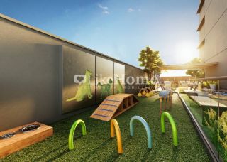 Apartamento Para Vender com 4 quartos 4 suítes no bairro Meia Praia em Itapema