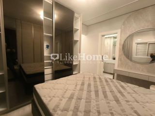 Apartamento Para Alugar com 03 quartos 03 suítes no bairro Meia Praia em Itapema vista livre para o mar.