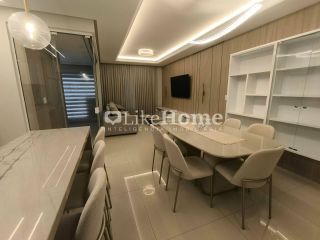 Apartamento Para Alugar com 03 quartos 03 suítes no bairro Meia Praia em Itapema vista livre para o mar.