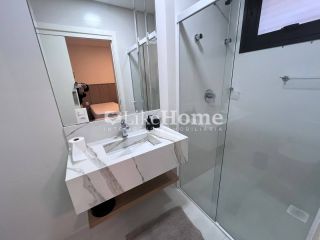 Apartamento Para Alugar com 3 quartos 3 suítes no bairro Meia Praia em Itapema