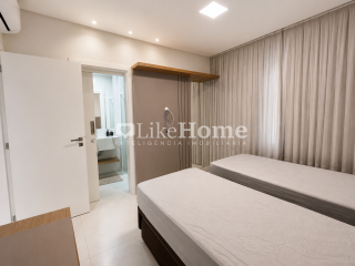 Apartamento Para Alugar com 3 quartos 3 suítes no bairro Meia Praia em Itapema