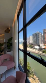 Apartamento Para Alugar com 4 quartos 4 suítes no bairro Meia Praia em Itapema