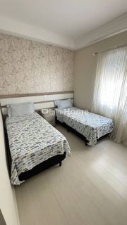 Apartamento Para Alugar com 3 quartos 2 suítes no bairro Meia Praia em Itapema