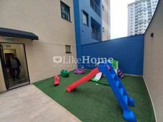 Apartamento Para Alugar com 2 quartos 2 suítes no bairro Morretes em Itapema