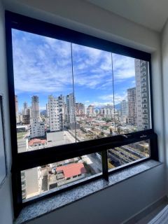 Apartamento Para Alugar com 2 quartos 2 suítes no bairro Balneário Perequê em Porto Belo