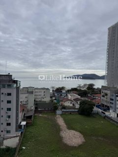 Apartamento Para Alugar com 3 quartos 1 suítes no bairro Balneário Perequê em Porto Belo