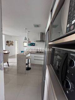 Apartamento Para Alugar com 3 quartos 1 suítes no bairro Balneário Perequê em Porto Belo