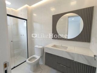 Apartamento Para Alugar com 3 quartos 3 suítes no bairro Meia Praia em Itapema