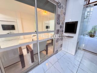 Apartamento Diferenciado, Quadra Mar à Venda na Meia Praia – Itapema/SC