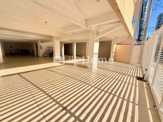 Apartamento Diferenciado, Quadra Mar à Venda na Meia Praia – Itapema/SC