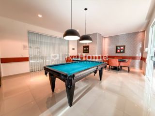 3 suítes mobiliado com 2 vagas de garagem e lazer completo