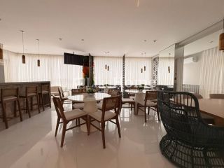 Apartamento Para Vender com 3 quartos 3 suítes no bairro Meia Praia em Itapema
