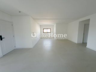 Apartamento Para Vender com 3 quartos 3 suítes no bairro Meia Praia em Itapema