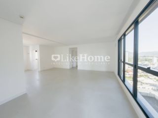 Apartamento Para Vender com 3 quartos 3 suítes no bairro Meia Praia em Itapema