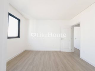 Apartamento Para Vender com 3 quartos 3 suítes no bairro Meia Praia em Itapema