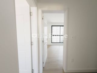 Apartamento Para Vender com 3 quartos 3 suítes no bairro Meia Praia em Itapema