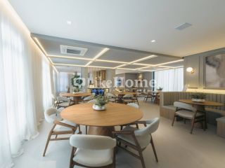 Apartamento Para Vender com 3 quartos 3 suítes no bairro Meia Praia em Itapema
