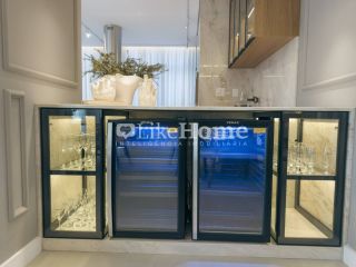 Apartamento Para Vender com 3 quartos 3 suítes no bairro Meia Praia em Itapema