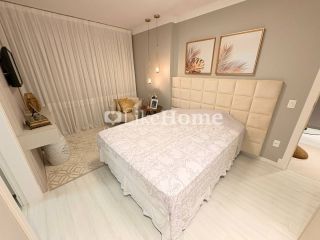 Apartamento Para Vender com 3 quartos 3 suítes no bairro Meia Praia em Itapema