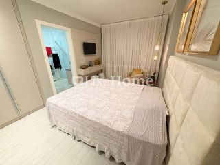 Apartamento Para Vender com 3 quartos 3 suítes no bairro Meia Praia em Itapema