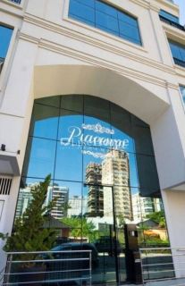 Apartamento Para Temporada com 3 quartos 3 suítes no bairro Castelo Branco em Itapema