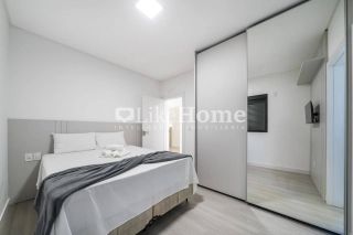 Apartamento Para Alugar com 3 quartos 3 suítes no bairro Centro em Itapema